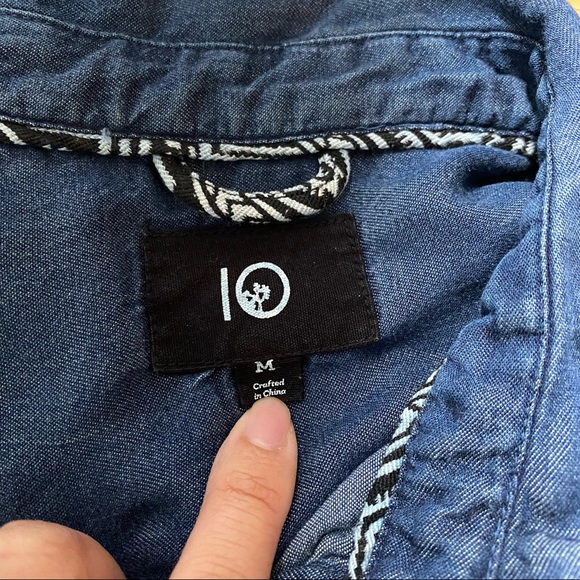 tentree button down shirt - Picture 3 of 3